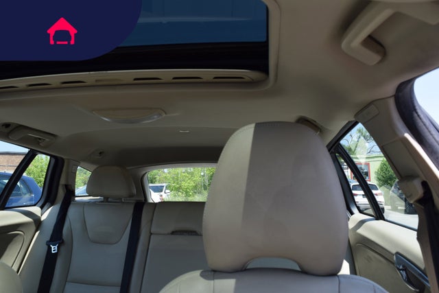 2015 Volvo V60