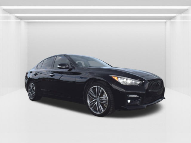 2016 INFINITI Q50