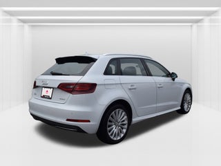 2016 Audi A3 e-tron