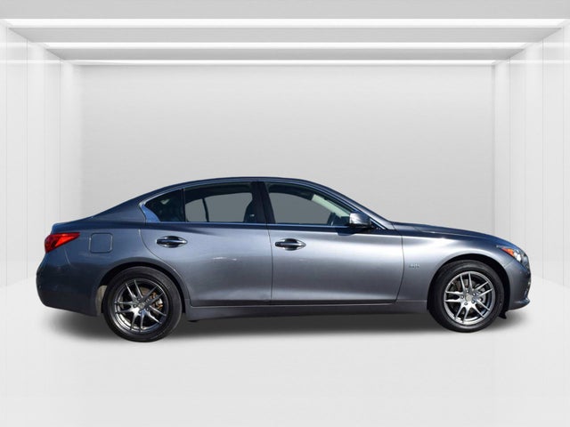 2016 INFINITI Q50