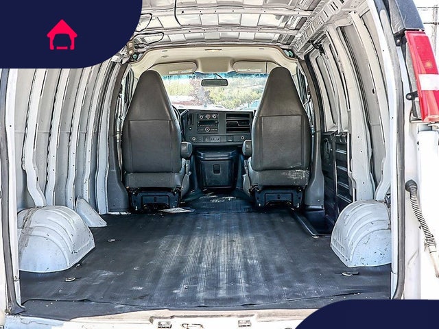 2021 GMC Savana Cargo Van