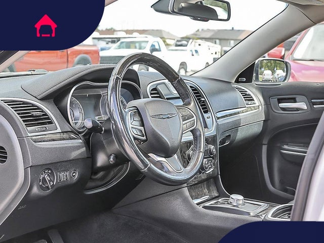 2018 Chrysler 300