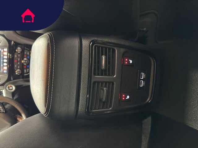 2023 Chrysler 300