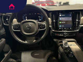 2022 Volvo S90