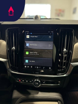 2022 Volvo S90