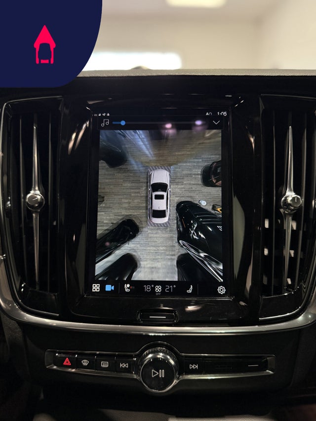 2022 Volvo S90