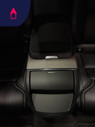 2022 Volvo S90
