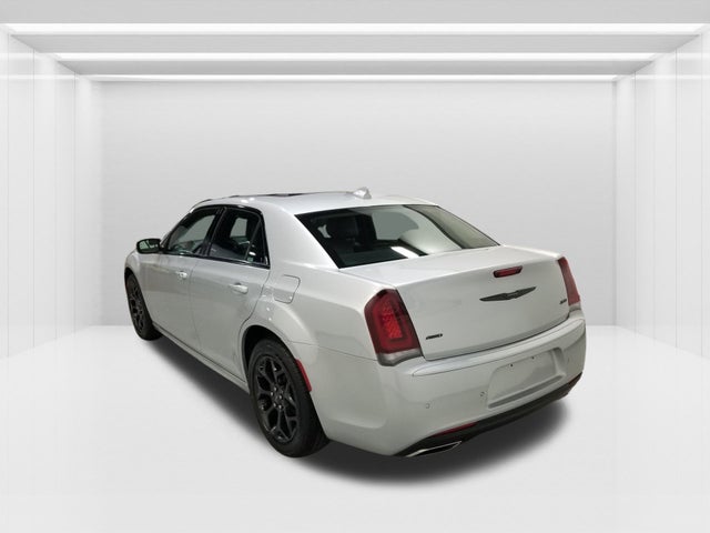 2023 Chrysler 300
