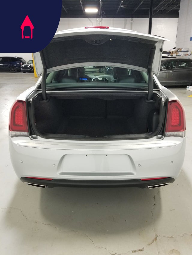 2023 Chrysler 300