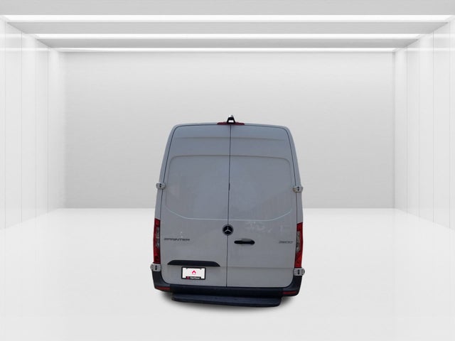 2022 Mercedes-Benz Sprinter Cargo Van