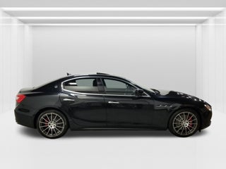 2016 Maserati Ghibli