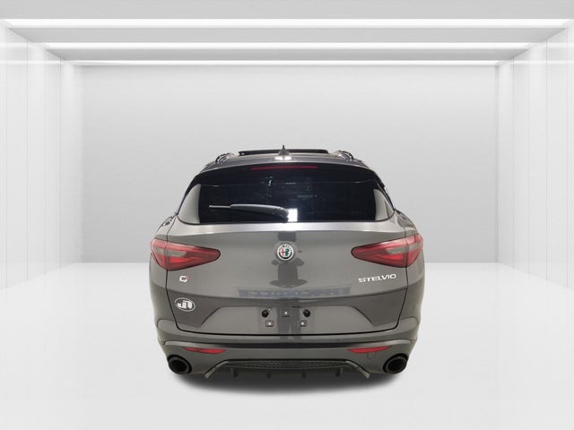 2022 Alfa Romeo Stelvio