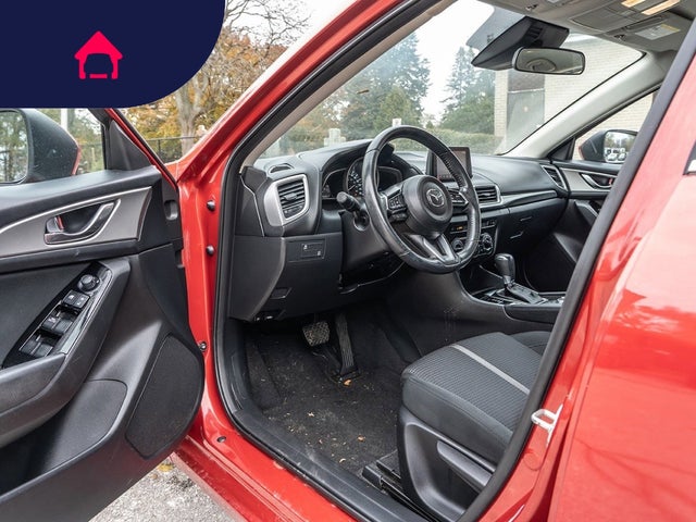 2018 Mazda Mazda3 Sport