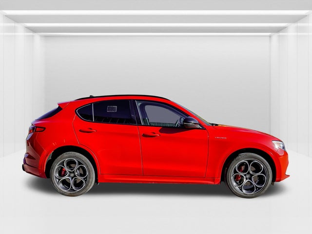 2022 Alfa Romeo Stelvio