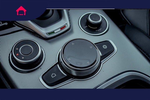 2022 Alfa Romeo Stelvio