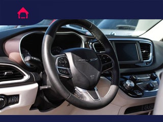 2022 Chrysler Voyager