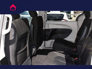 2022 Chrysler Voyager
