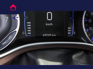 2022 Chrysler Voyager