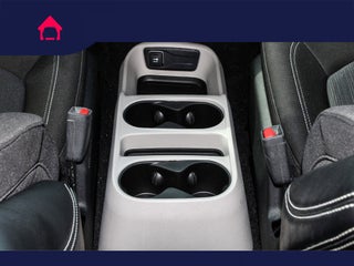 2022 Chrysler Voyager