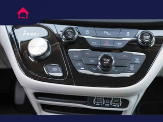 2024 Chrysler Voyager