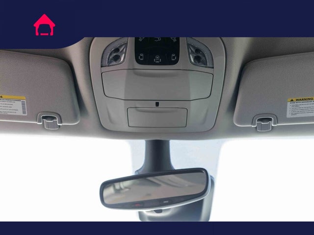 2024 Chrysler Voyager