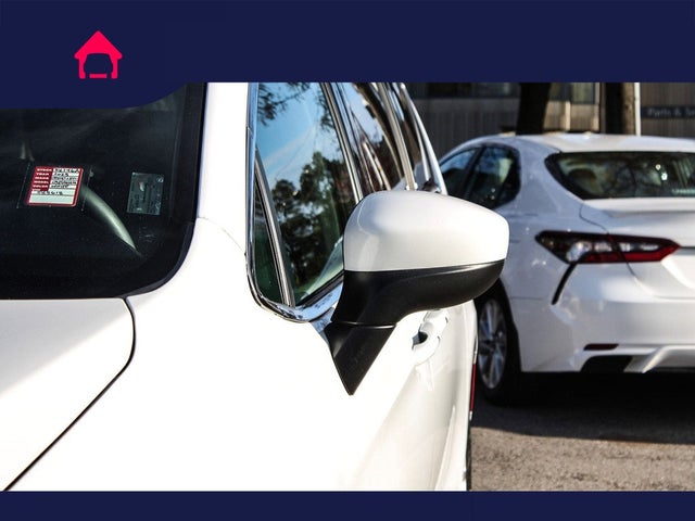 2023 Chrysler Voyager