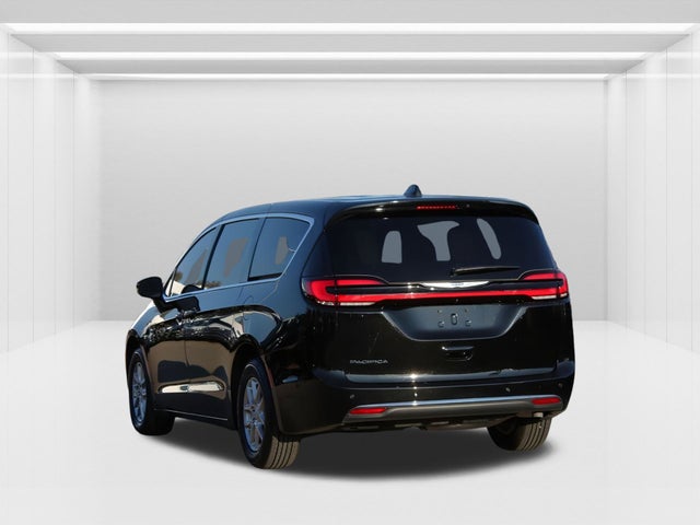 2025 Chrysler Pacifica