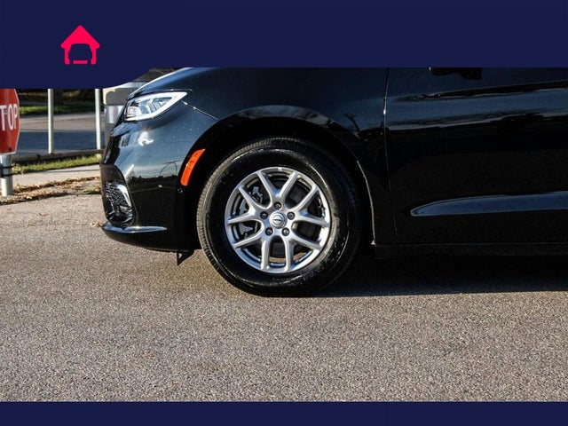 2025 Chrysler Pacifica