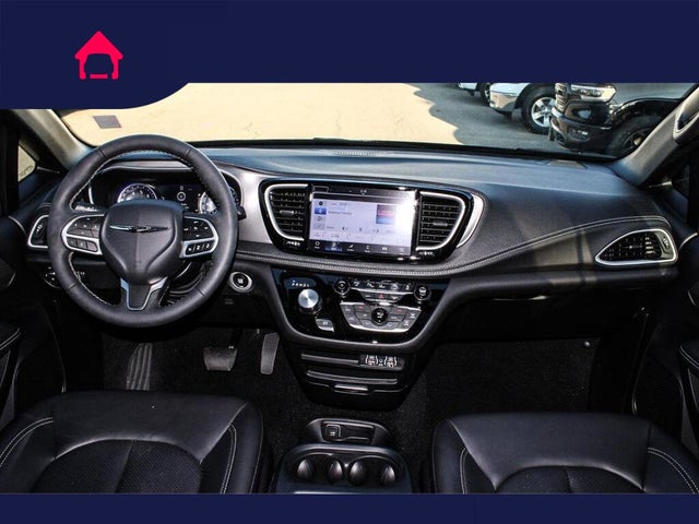 2025 Chrysler Pacifica