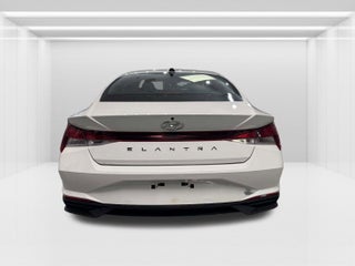 2022 Hyundai Elantra