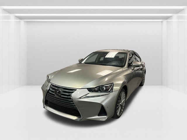 2017 Lexus IS