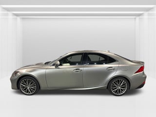 2017 Lexus IS
