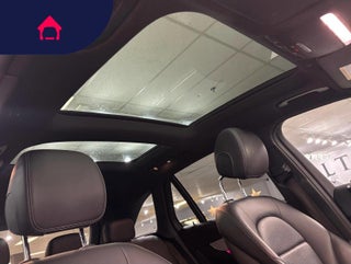 2021 Mercedes-Benz GLC