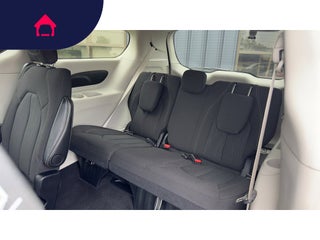 2024 Chrysler Voyager