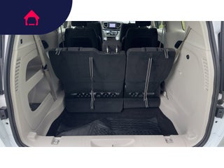 2024 Chrysler Voyager