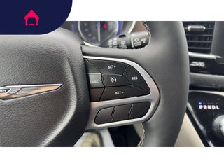 2024 Chrysler Voyager