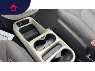 2024 Chrysler Voyager