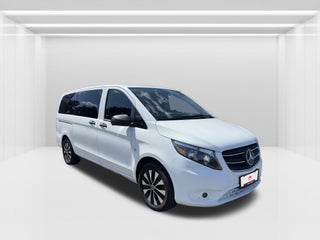 2022 Mercedes-Benz Metris Passenger Van