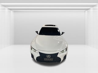 2022 Lexus IS