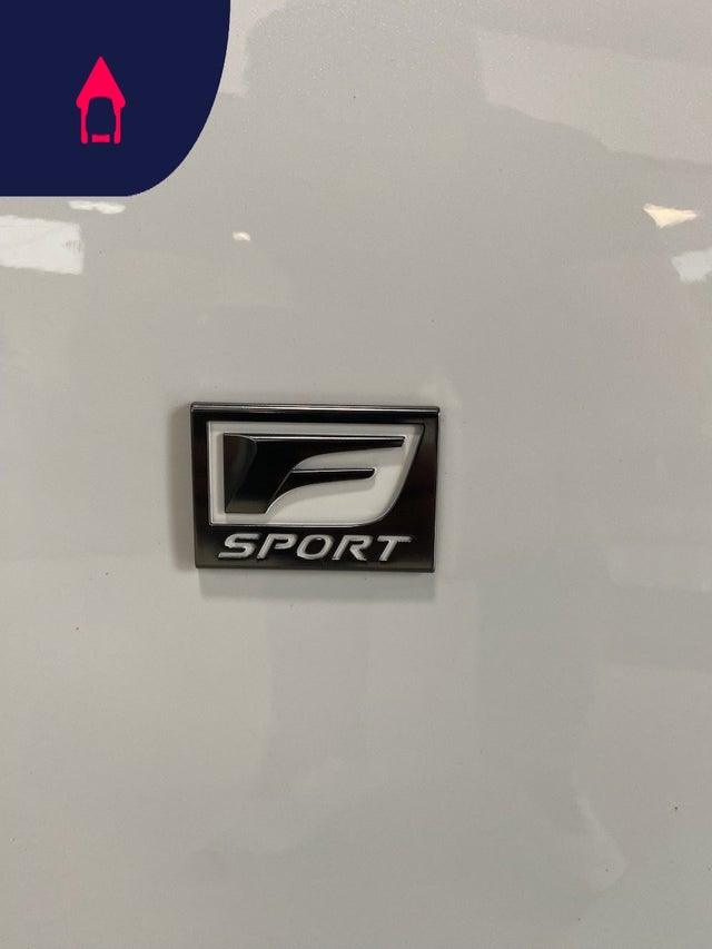 2022 Lexus IS