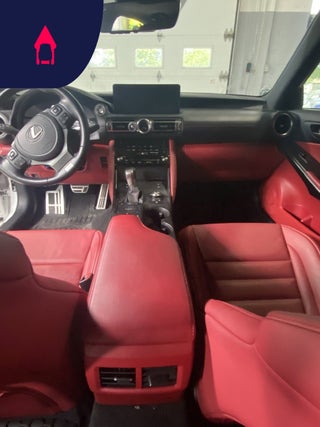 2022 Lexus IS