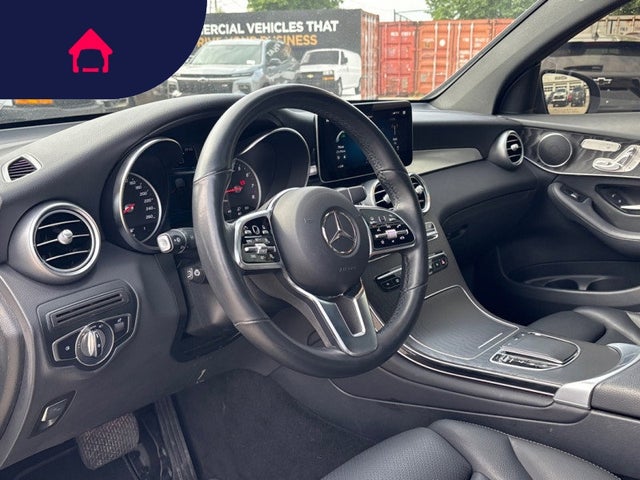 2023 Mercedes-Benz GLC