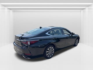 2022 Lexus ES