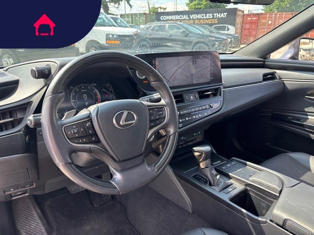 2022 Lexus ES