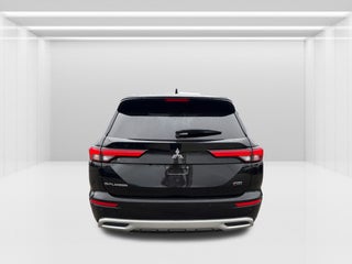 2023 Mitsubishi Outlander