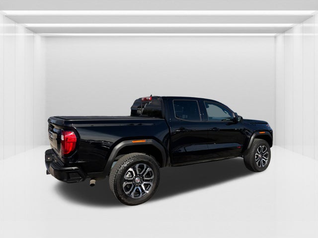 2024 GMC Canyon