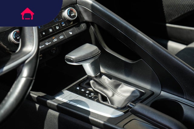 2022 Hyundai Elantra