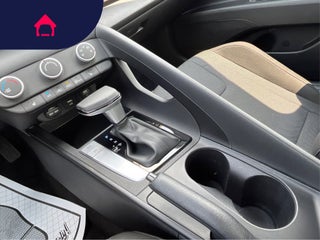 2022 Hyundai Elantra