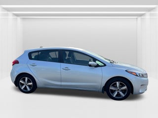 2018 Kia Forte5