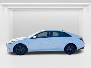 2022 Hyundai Elantra